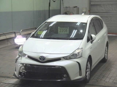 TOYOTA PRIUS ALPHA