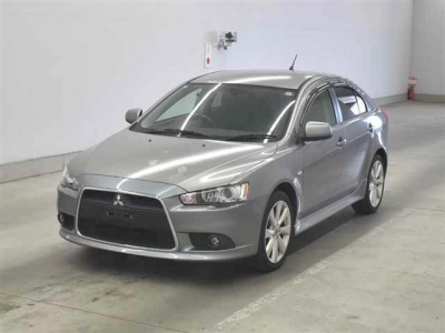 MITSUBISHI GALANT FORTIS SPORTBACK