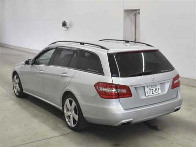 MERCEDES BENZ E CLASS STATION WAGON
