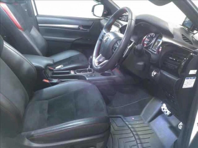 TOYOTA HILUX PICK UP