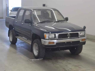 TOYOTA HILUX PICK UP