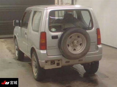 SUZUKI JIMNY