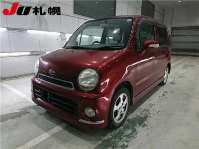 DAIHATSU MOVE LATTE