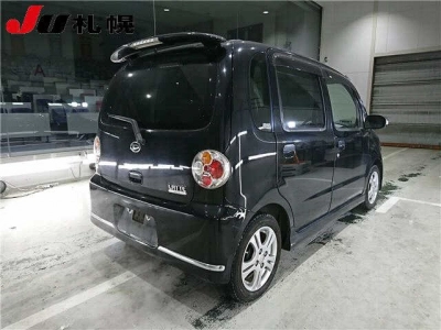 DAIHATSU MOVE LATTE