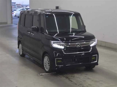 HONDA N BOX CUSTOM