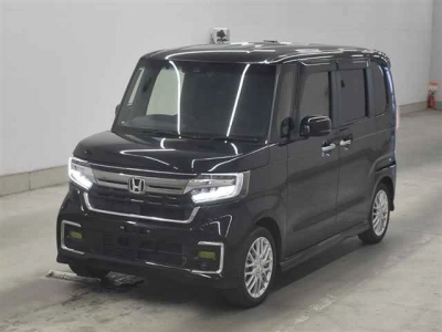 HONDA N BOX CUSTOM