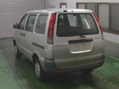 TOYOTA TOWN ACE VAN