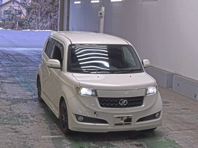 TOYOTA BB