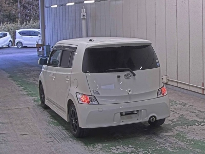 TOYOTA BB