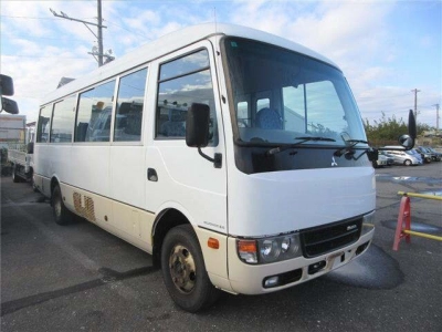 MITSUBISHI FUSO ROSA