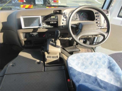 MITSUBISHI FUSO ROSA