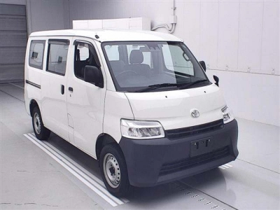 TOYOTA TOWN ACE