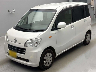 DAIHATSU TANTO EXE