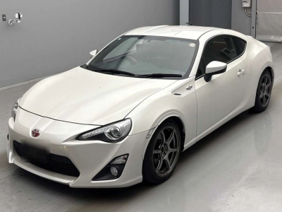 TOYOTA 86