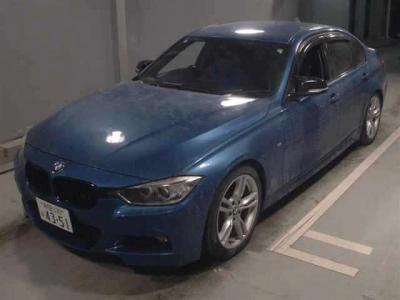 BMW 3 SERIES