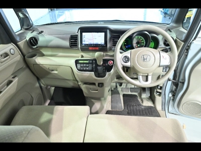 HONDA N BOX +