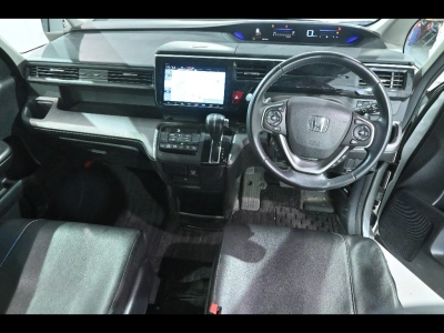 HONDA STEPWGN SPADA