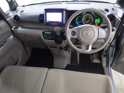 HONDA N BOX +