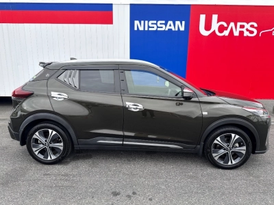 NISSAN KICKS