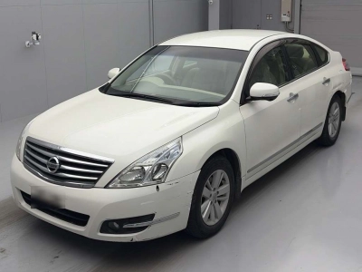 NISSAN TEANA