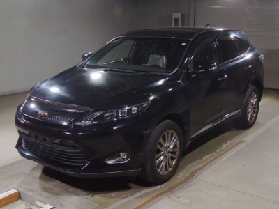 TOYOTA HARRIER
