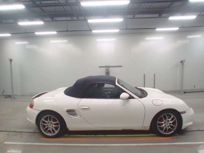 PORSCHE BOXSTER
