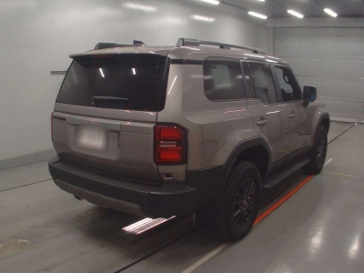 TOYOTA LAND CRUISER 250