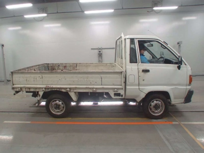 TOYOTA TOWN ACE TRUCK
