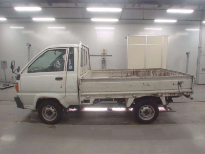 TOYOTA TOWN ACE TRUCK