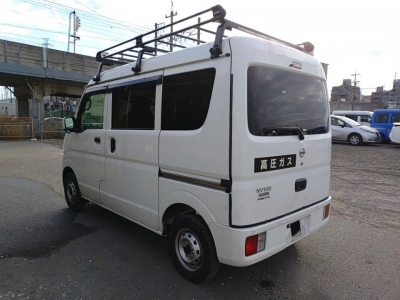 NISSAN NV100 CLIPPER