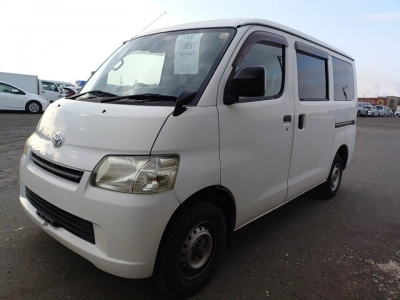 TOYOTA TOWN ACE
