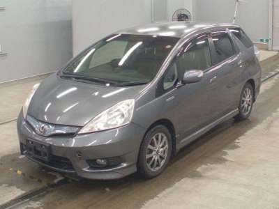 HONDA FIT SHUTTLE HYBRID