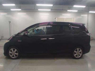 TOYOTA ESTIMA HYBRID