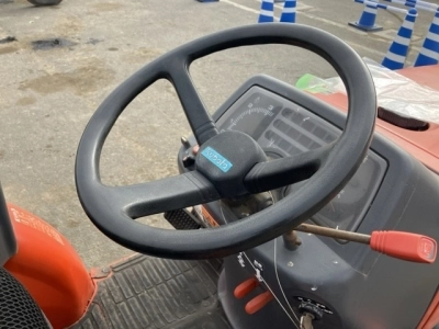 KUBOTA KUBOTA