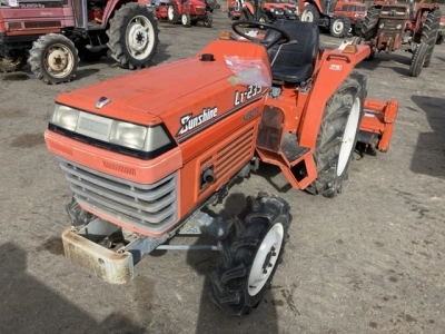 KUBOTA KUBOTA