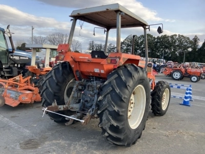 KUBOTA KUBOTA