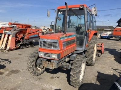 KUBOTA KUBOTA