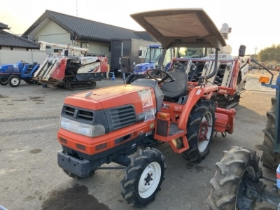 KUBOTA KUBOTA