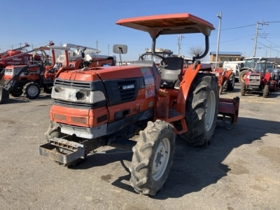 KUBOTA KUBOTA