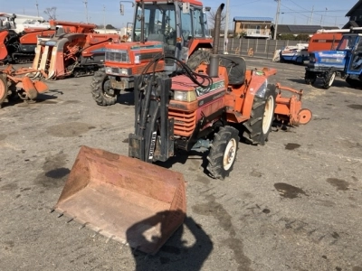 KUBOTA KUBOTA