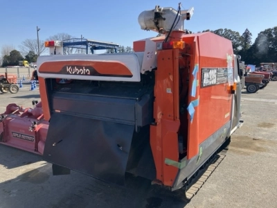 KUBOTA KUBOTA