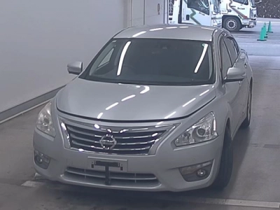 NISSAN TEANA