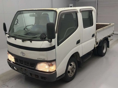 TOYOTA DYNA TRUCK