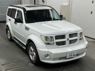 DODGE NITRO