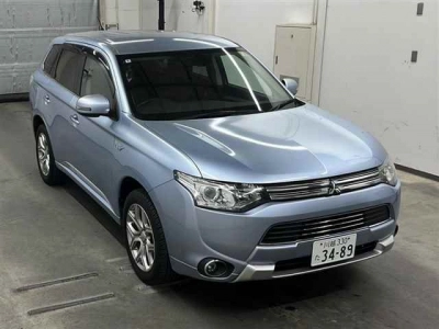 MITSUBISHI OUTLANDER PHEV