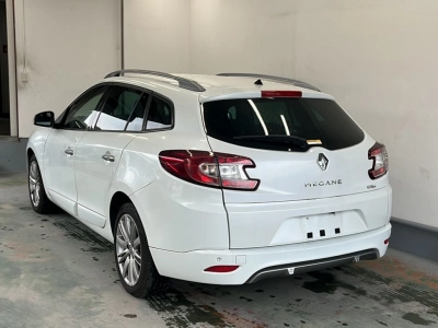 RENAULT MEGANE ESTATE