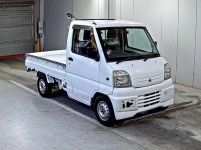 MITSUBISHI MINICAB TRUCK