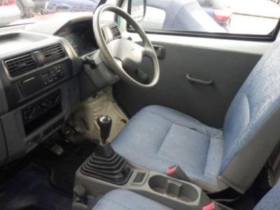 MITSUBISHI MINICAB TRUCK