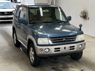 MITSUBISHI PAJERO MINI