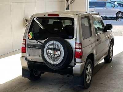 MITSUBISHI PAJERO MINI